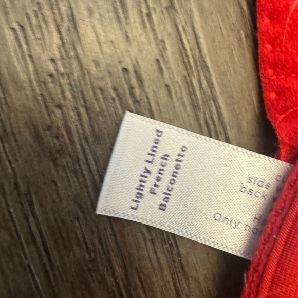 Cacique lane Bryant lightly lined French Balconette Red Embroidered Bra 40D - Picture 3 of 3